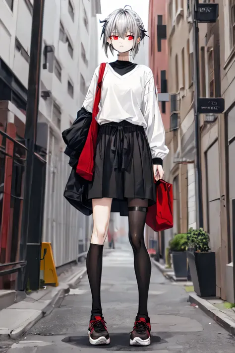 baggy clothes　black tights　gray hair　red eye　low length